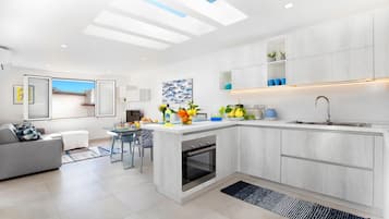 Ferienhaus | Eigene Küche | Herdplatte, Hochstuhl