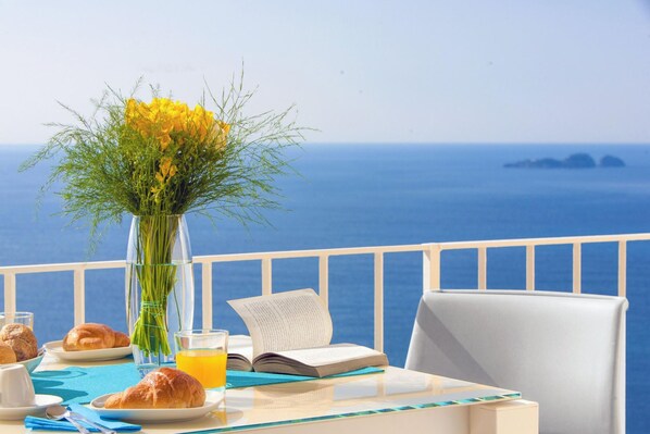 Villa, Smoking | 3 bedrooms