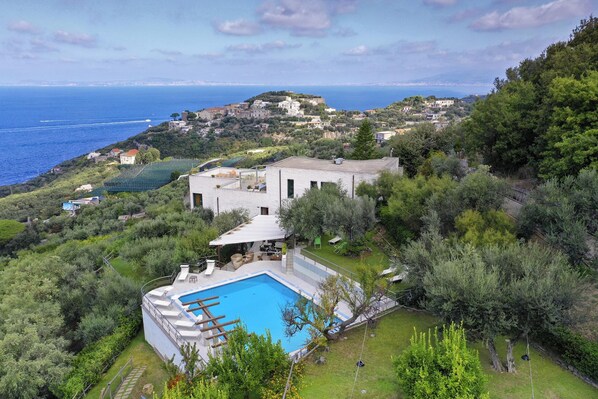 Villa, Raucher | 12 Schlafzimmer