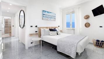 Villa, Smoking | 3 bedrooms, WiFi