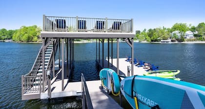 New Home, Dock, Home Theatre, Hot Tub, Fire Pit, Kayaks