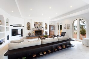 Villa, Raucher | 5 Schlafzimmer, Schreibtisch, WLAN