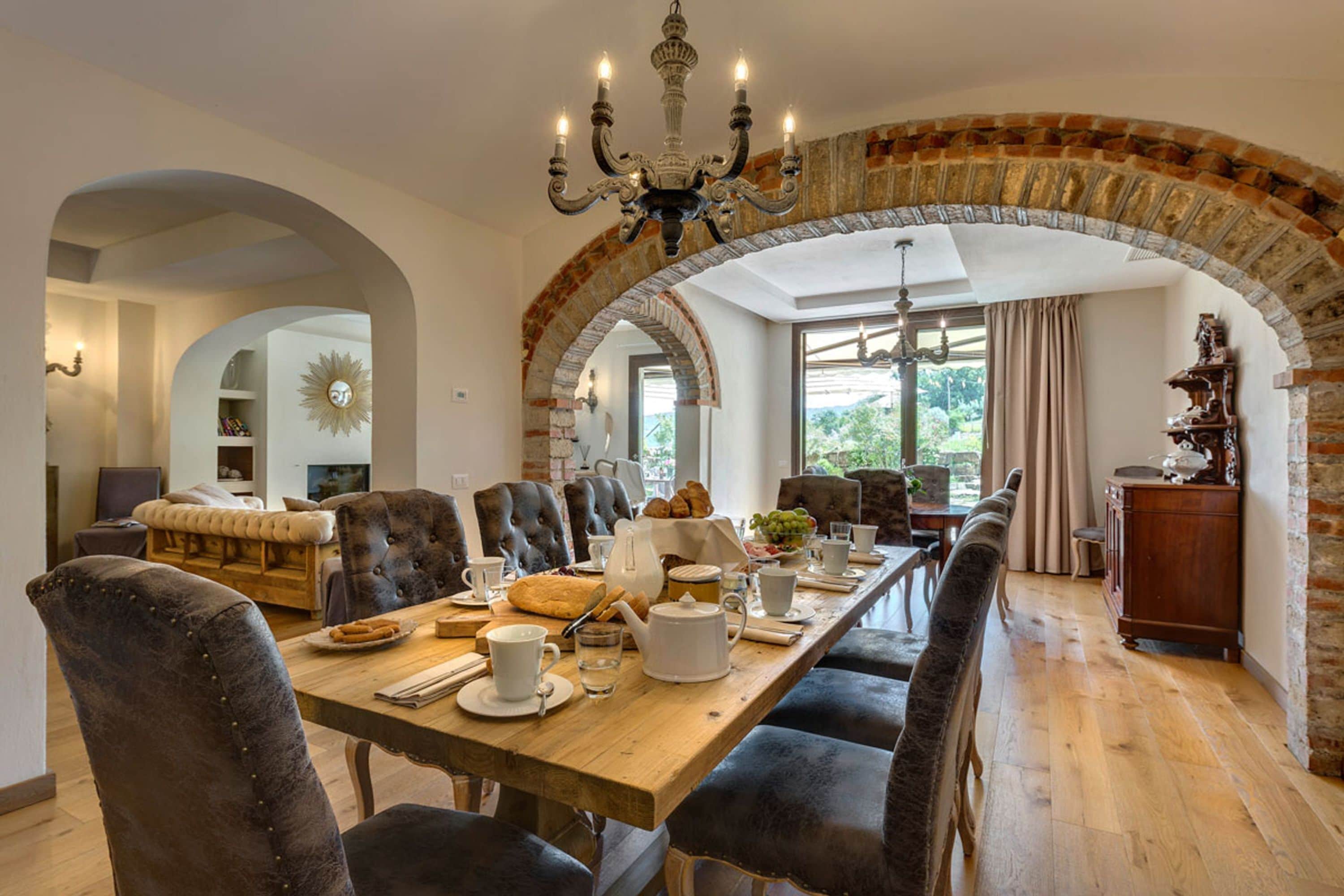 Apartament | 18 dormitoris 