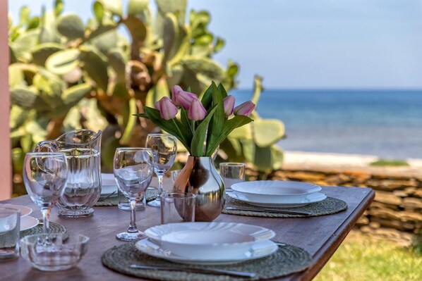 Villa | 2 Schlafzimmer, Reisekinderbett