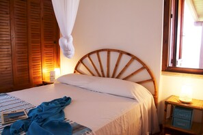 Villa | 2 Schlafzimmer, Reisekinderbett