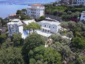 Vila, para fumantes | 6 quartos, escrivaninha, Wi-Fi