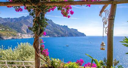 Villa With Terrace and sea View in Ravello ID 3196