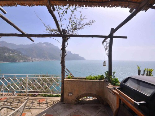 Villa With Terrace and sea View in Ravello ID 3196