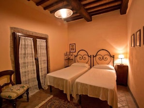 House | 2 bedrooms
