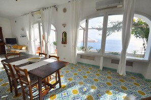 Apartment | 2 bedrooms - Apartment in Praiano Sea View Terrace A C Wi-fi 6 Guests ID 308 (Praiano)