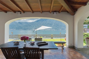 House | 4 bedrooms, WiFi