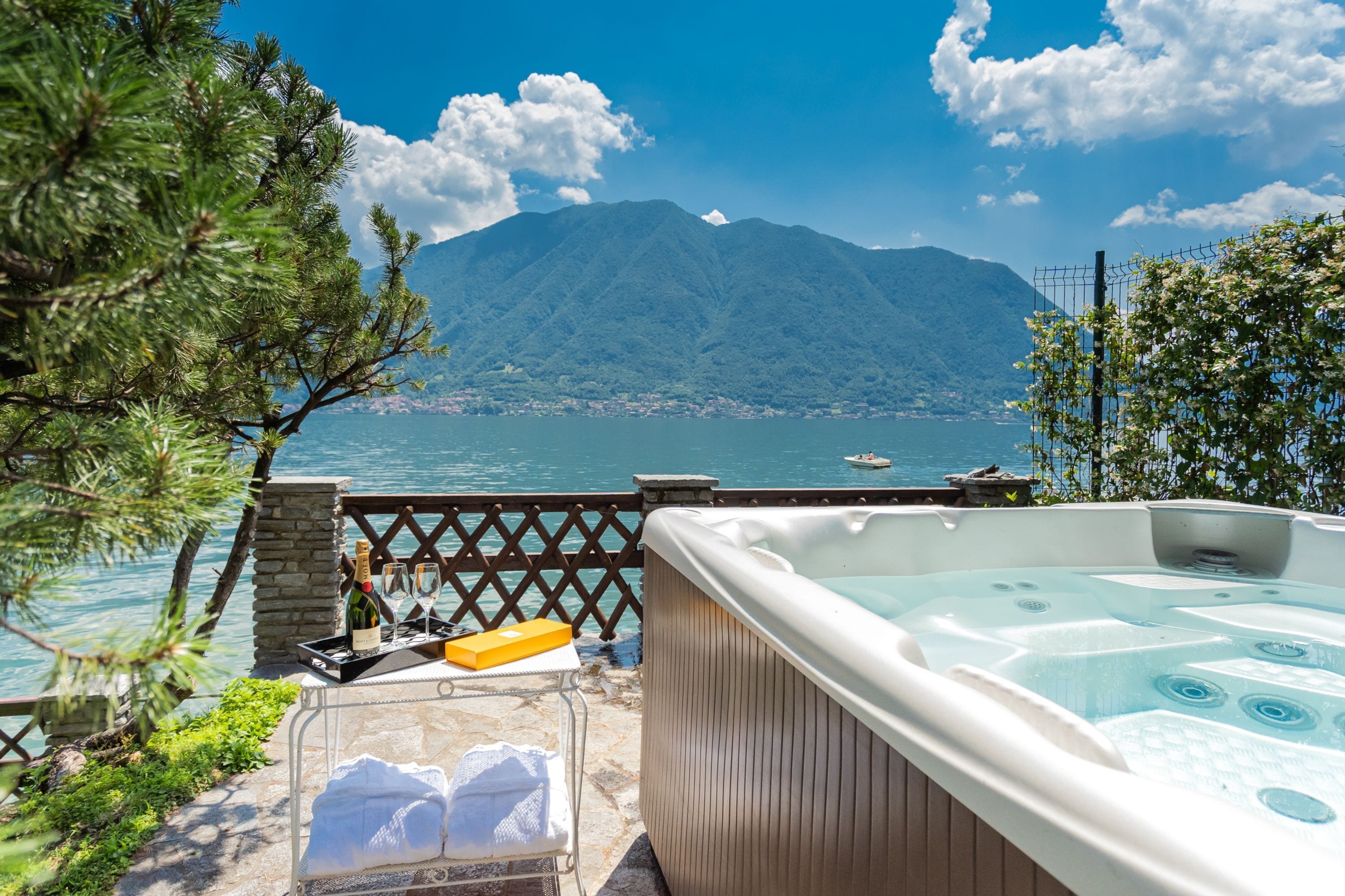 Villa | 4 bedrooms, WiFi