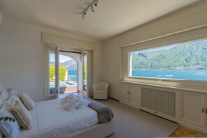 House - Villa Bianca - Front Lake Pool (Sala Comacina)