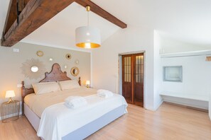 Villa | 4 Schlafzimmer, WLAN