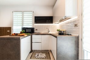 Room - Folonari 12 in Cattolica (Cattolica)