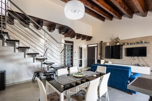 4 عدّة غرف نوم