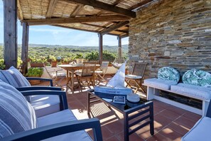 Apartment | 2 bedrooms, WiFi