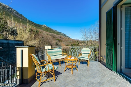 Villa | 2 bedrooms, WiFi