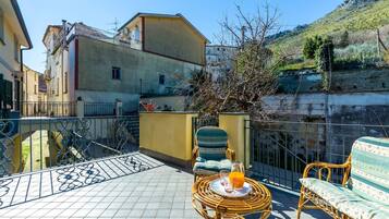 Villa | 2 bedrooms, WiFi