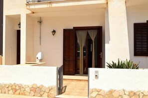 Casa, para fumantes | 3 quartos