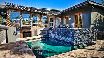 House, Multiple Beds (Koi Hale) | Pool