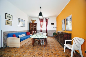Villa, fumatori | 2 camere