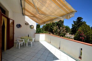 Villa, fumatori | 3 camere