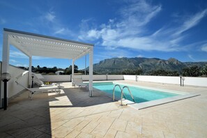 Villa - Al070 Villa Arancio con Piscina Privata e Zona bbq (Alcamo)