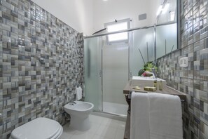 2 bedrooms - Casa Punta Paradiso - Romantic Seaside Retreat (Praiano)
