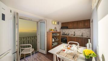 Casa, para fumantes | 1 quarto