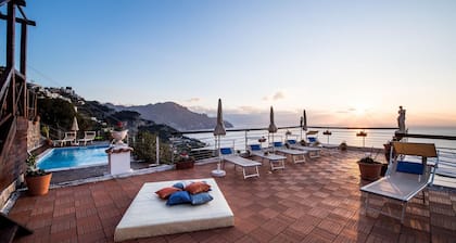 Villa Gioiello - Sea View Pool With Chromotherapy