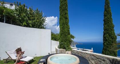 Casa Elena - In the Center of Praiano Parking Panoramic Hot tub