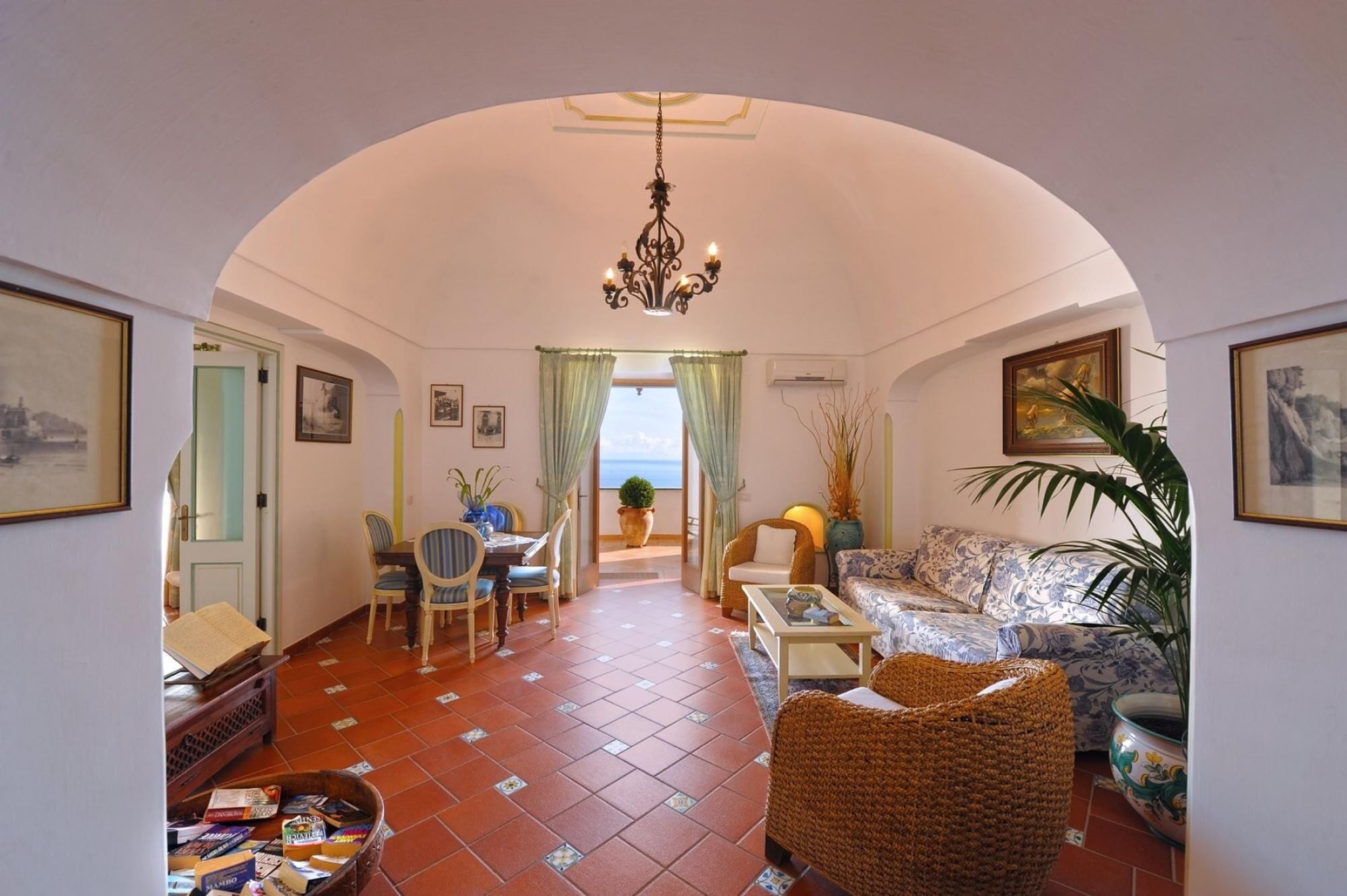 Casa | 3 quartos, berço de viagem