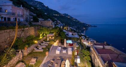 Villa Panorama - Garden Overlooking the sea and Sauna