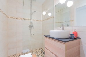 1 habitación y wifi 
