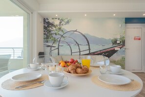 Apartment | 2 bedrooms, WiFi