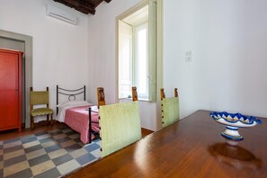 1 habitación y wifi 