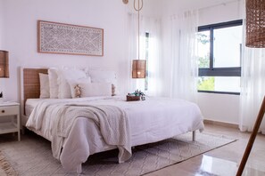 3 bedrooms, in-room safe, desk, iron/ironing board - New York Times featured this Beachfront Penthouse w/Dior inspired Rooftop & Pool (Las Terrenas)