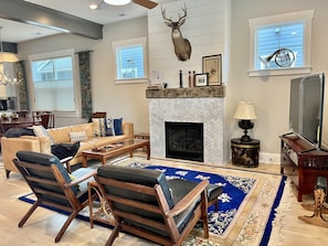 Smart TV, fireplace, books