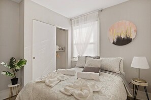 2 chambres, bureau, fer et planche à repasser, Wi-Fi gratuit