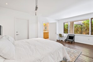 2 Schlafzimmer, Schreibtisch, kostenloses WLAN, Bettwäsche