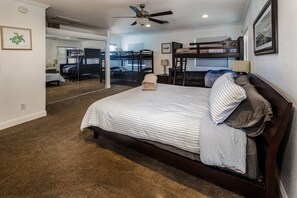 3 bedrooms, Internet