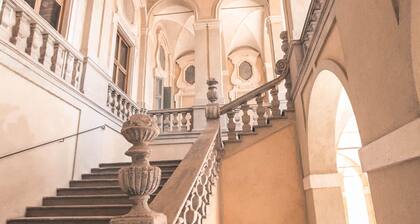 Charming 18th Century Palazzo in Ravenna center