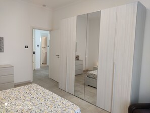 3 Schlafzimmer, Bügeleisen/Bügelbrett, kostenloses WLAN, Bettwäsche