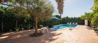 Cortijo Vélez by Solset