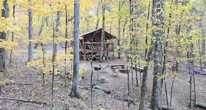 GLAMPING IN THE SMOKIES--PRIVATE--LAKE ACCESS