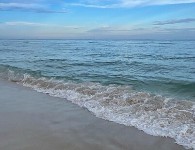 Stunning and Accessible Beach Condo located in heart of Orange Beach