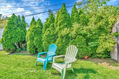 ★Enclosed Patio★ Gas Fireplace EV Charger BBQ 4Bed 2Bath- Entire House Royal Oak