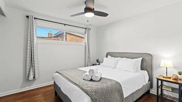 4 chambres, bureau, fer et planche à repasser, Wi-Fi gratuit