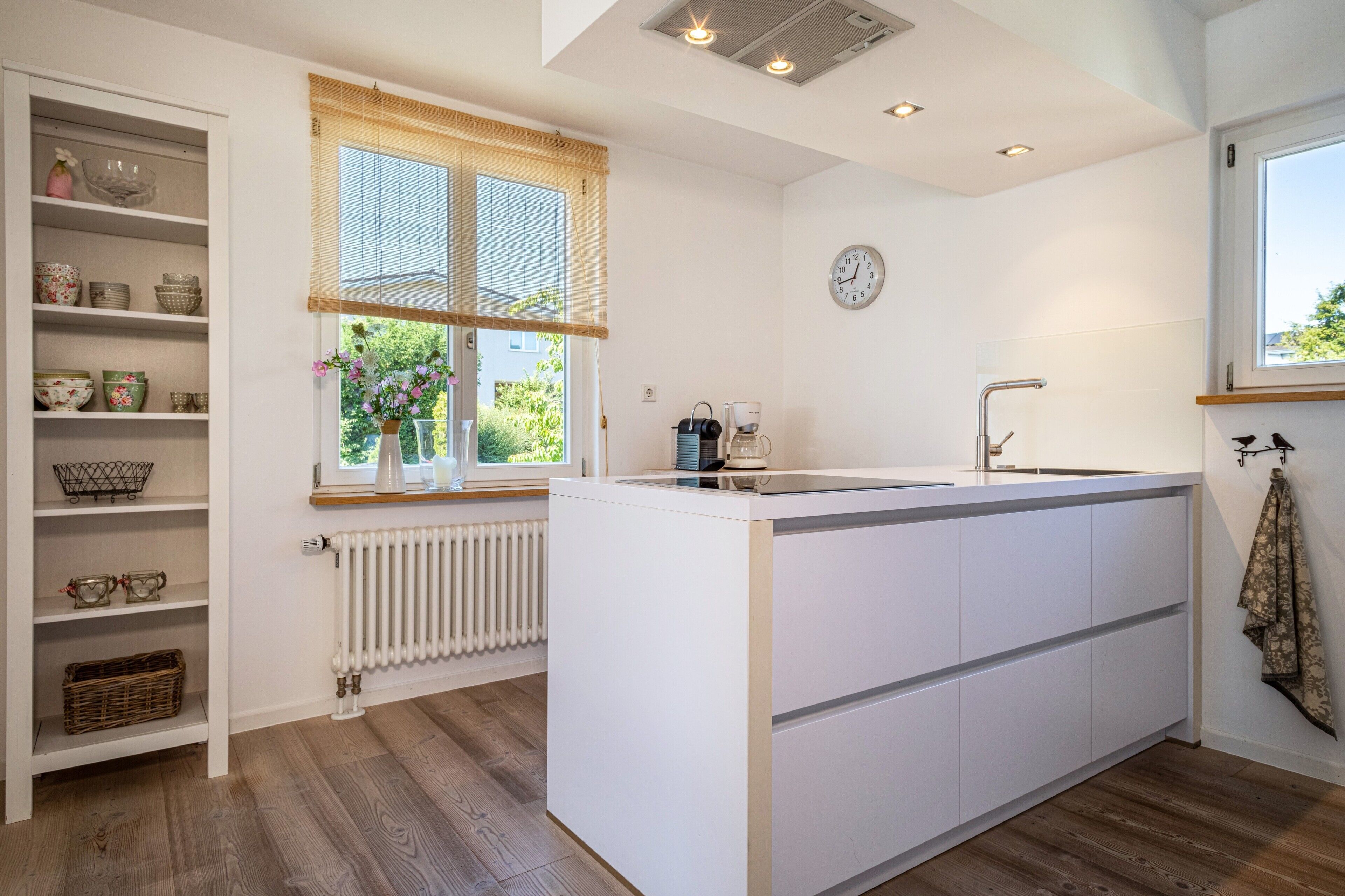 Kühlschrank, Ofen, Herdplatte, Geschirrspüler